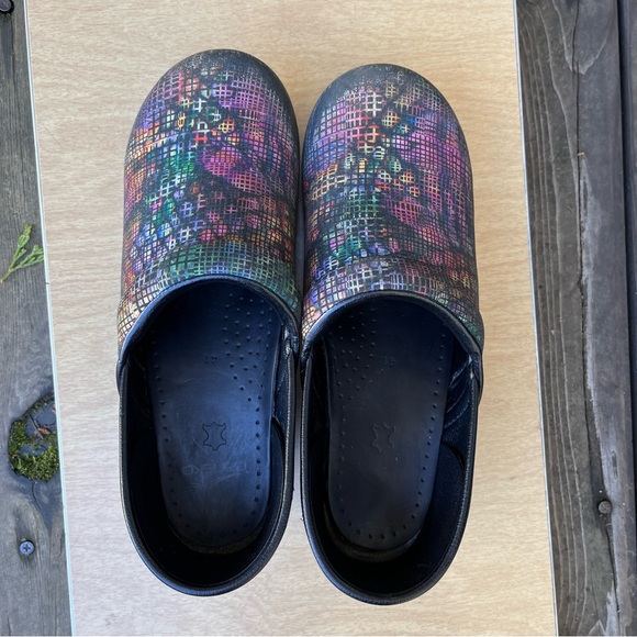 Dansko Wm’s Professional Stained Glass Clog Mules In Multicolor Sz 41 EU - Picture 7 of 16